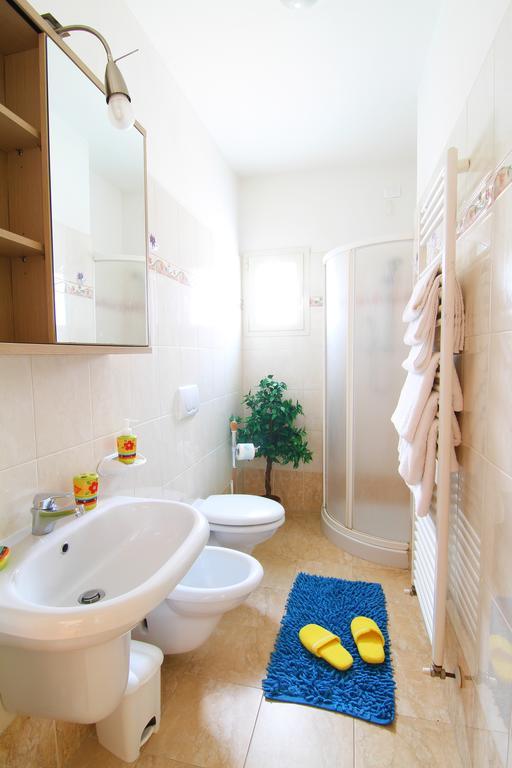 Residence Blu Marine リミニ 部屋 写真